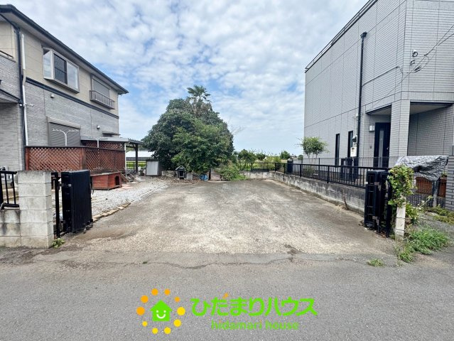 杉戸町1期　中古一戸建ての駐車場