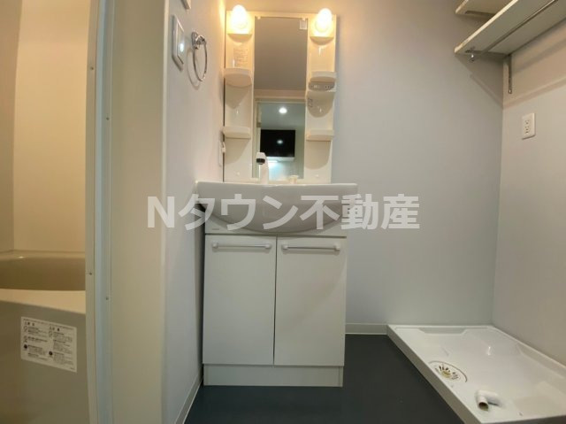 【独立洗面台】 | カメリア | 朝の身支度には欠かせない独立洗面化粧台