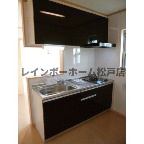 松戸市秋山２丁目のアパートのキッチン