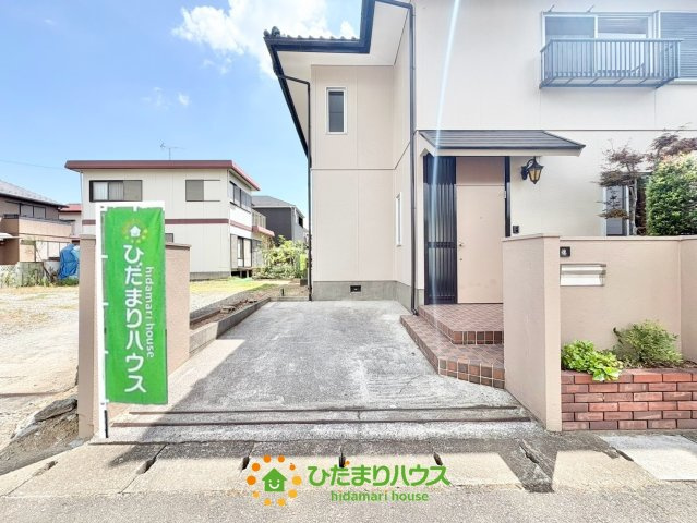 幸手市戸島　中古一戸建ての駐車場|2026年8月7日　撮影