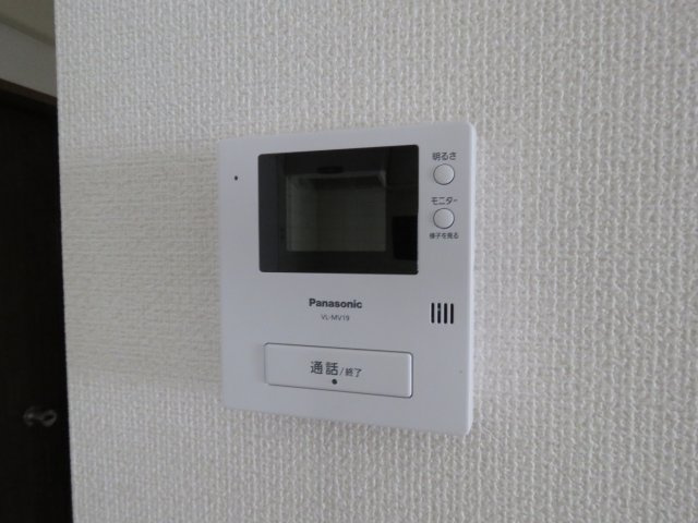 川越エムズビルのセキュリティ|TVモニター付きインタフォン