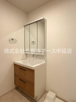 【洗面所】 | アルカディア西大井 | アルカディア西大井　は三都市アース中延店へお任せください！　ご内覧可能なお部屋は物件現地お待ち合わせご案内可能です！