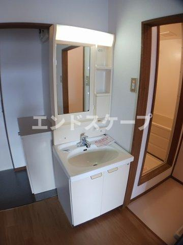 コーポウイングの洗面所|高崎、前橋のお部屋探しはエンドスケープまで！お客様の理想お聞かせ下さい♪