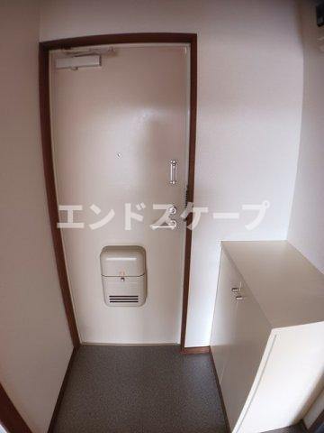 コーポウイングの玄関|高崎、前橋のお部屋探しはエンドスケープまで！お客様の理想お聞かせ下さい♪