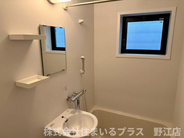 ラフィニール京橋の洗面所