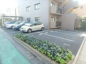 フィオーレ深川の駐車場