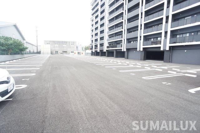 LIBTH菊陽Ⅱの駐車場