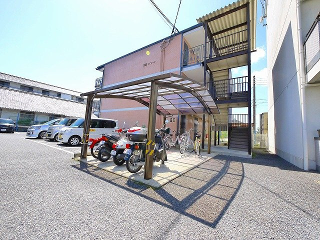 LA・パソートのその他共用部分|自転車置き場が広いです。