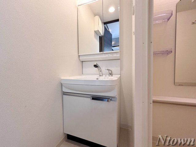 【独立洗面台】 | エステムコート名古屋グロース | 朝の身支度には欠かせない独立洗面化粧台