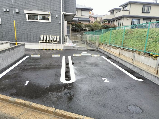 【駐車場】 | アマービレ成田