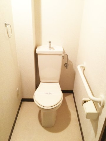 コーシャハイツ苅田のトイレ