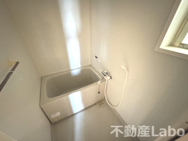 レインボータウン穂実の浴室