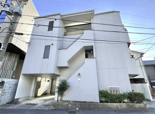 OKU HOUSE