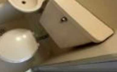 ピア三軒茶屋　三軒茶屋エリア　最上階　外国籍相談のトイレ