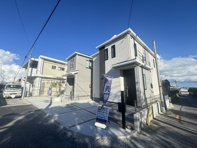 読谷村伊良皆（全2棟）ラストA号棟の外観|A号棟　並列駐車2台可♪