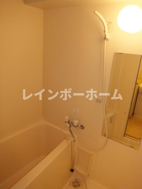 スクエアタワーの浴室