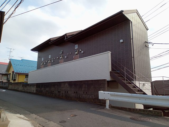 川崎市多摩区西生田５丁目のアパート