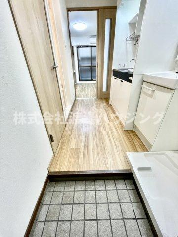 ロイヤルメゾンの玄関