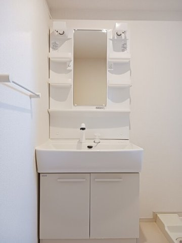 ルミアス前潟Ⅱの洗面所
