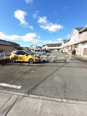 サルドセジュール　Ｂの駐車場|高崎、前橋のお部屋探しはエンドスケープまで！お客様の理想お聞かせ下さい♪