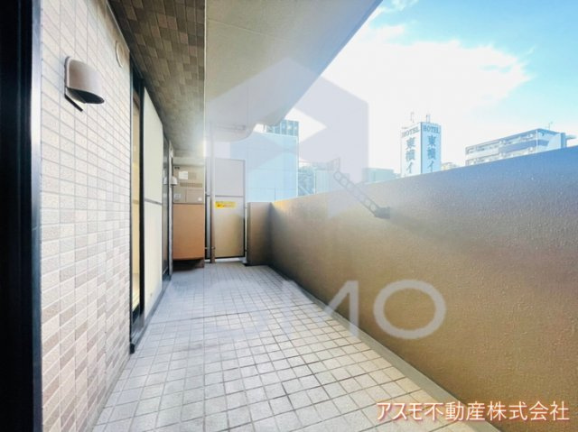 【バルコニー】 | リーガルタワー船場 | 同物件参考写真