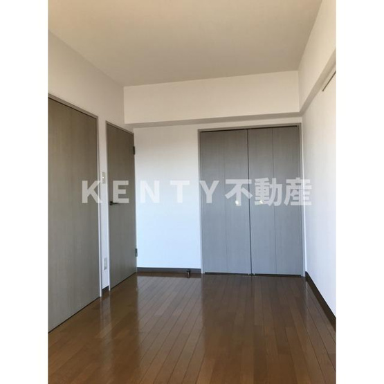 【寝室】 | エクレール上池台 | 落ち着いて過ごせるお部屋なので、寝室にいかがでしょうか