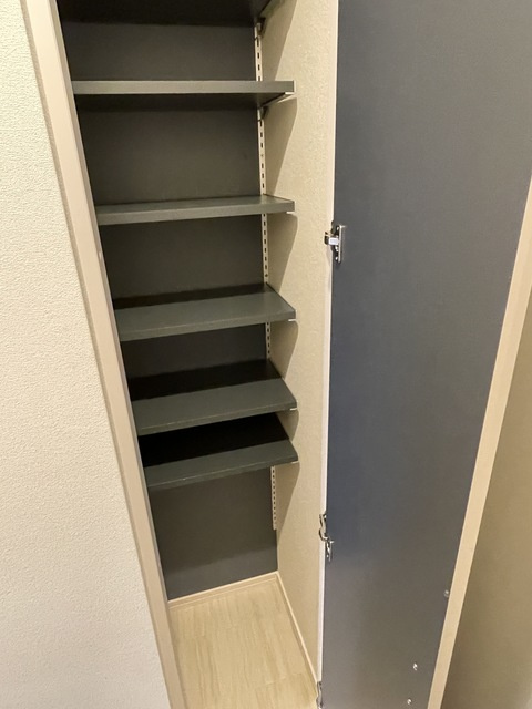 クオリア東長崎の玄関