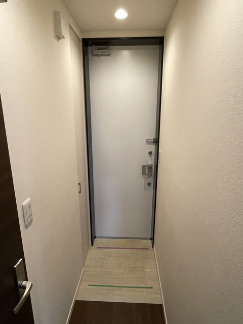 クオリア東長崎の玄関