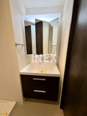 横浜市磯子区磯子３丁目の賃貸マンションの洗面所