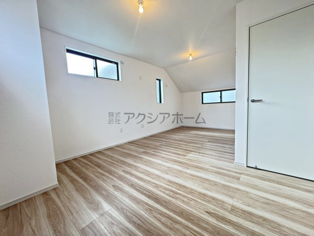 東村山市富士見町3丁目・全2棟　新築一戸建　2号棟の子供部屋|2F洋室4.8帖+5.4帖