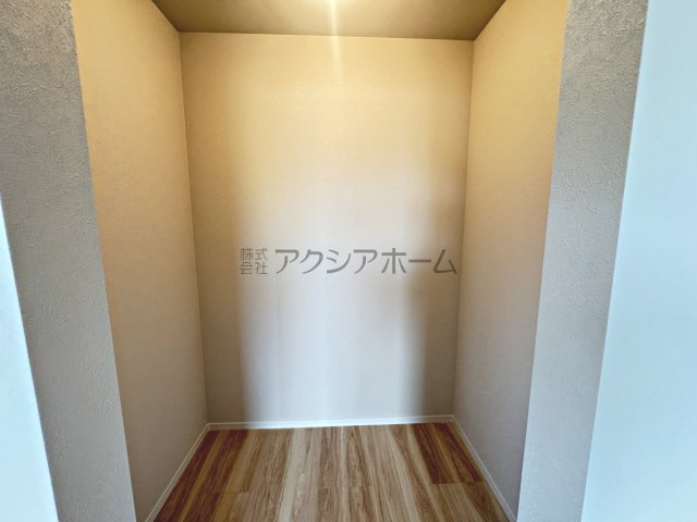 東村山市富士見町3丁目・全2棟　新築一戸建　2号棟の子供部屋|2F洋室4.8帖+5.4帖のクローゼット