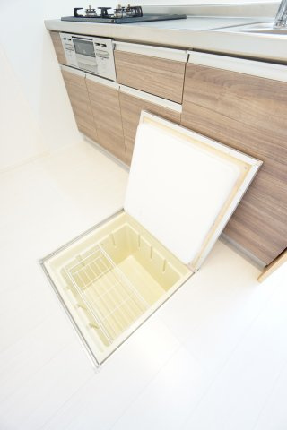 【収納】 | バードネイチャー　Ｅ棟 | ※同物件・同タイプの写真です