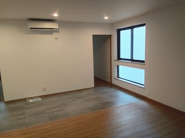 【居間・リビング】