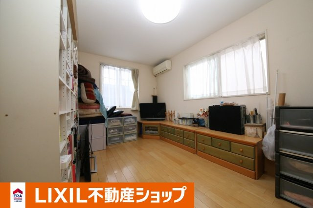 川口市小谷場中古住宅の洋室|３階洋室7.5帖