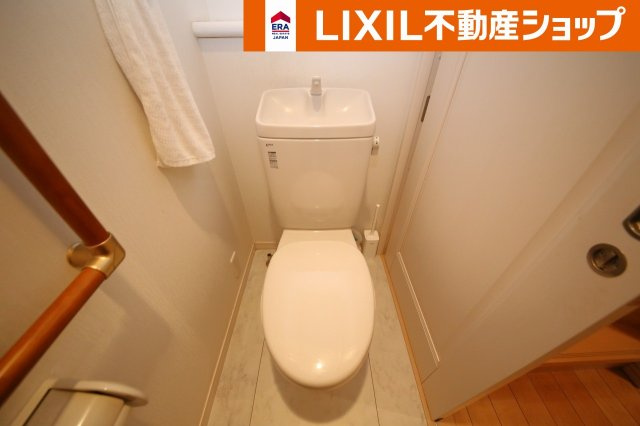 川口市小谷場中古住宅のトイレ|１階