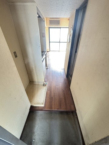 【玄関】