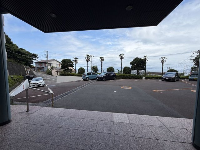 ペット相談可・目の前に海が広がる1LDK|海が広がります