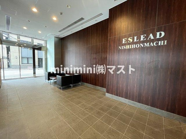 エスリード西本町のロビー