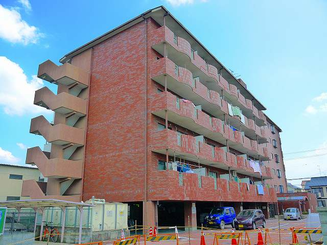 サンプラザ郡山