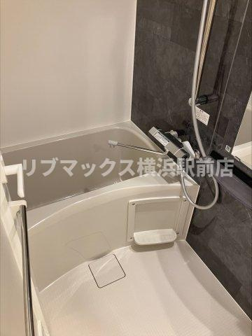 【浴室】エストゥルース横浜蒔田 