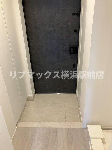 【玄関】エストゥルース横浜蒔田