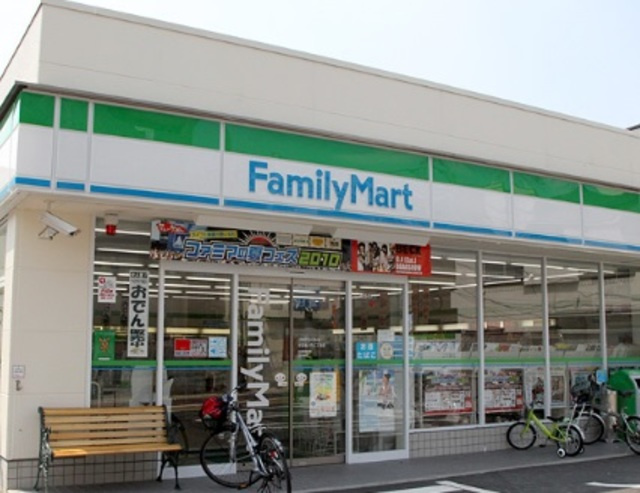 ドムスＮＹ・杉並のその他|ファミリーマート杉並堀ノ内三丁目店