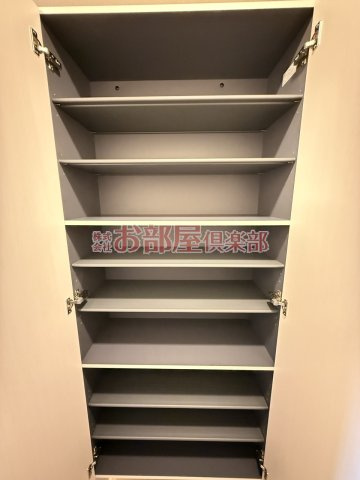 ヴィラ グレースの収納|こまごまとしたものを収納できそうですね