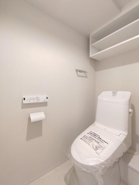 クロスレジデンス高田馬場のトイレ|落ち着いたトイレです