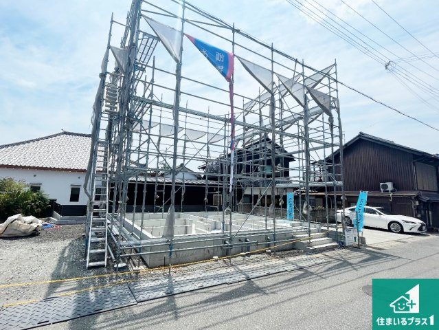 小野市東本町　第3　新築一戸建ての外観|周辺は落ち着いた街並みの住宅地！子育てがしやすい住環境です！まだ未完成ですが、現地でしかわからない事もございます。是非一度ご覧ください。