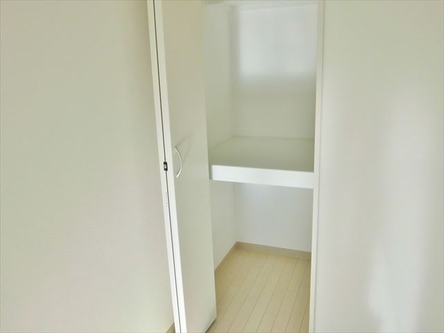 【収納】 | グランディール | お荷物の多い方でも安心のクローゼット付き♪