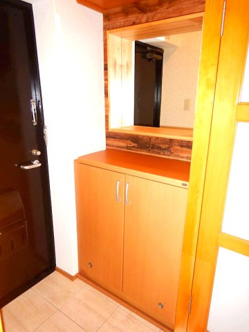 インペリアル砂山の玄関|下駄箱あります