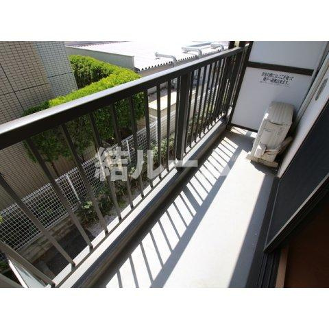 板橋区赤塚２丁目の賃貸マンションのバルコニー