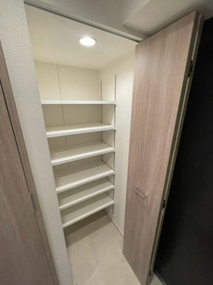【収納】 | プレサンス　ジェネ　四日市中央通り | ※同建築会社施工別物件参考写真