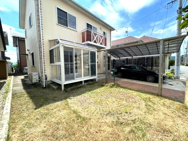 中古戸建　長野市稲里町中央三丁目の庭|広々としたお庭もあります